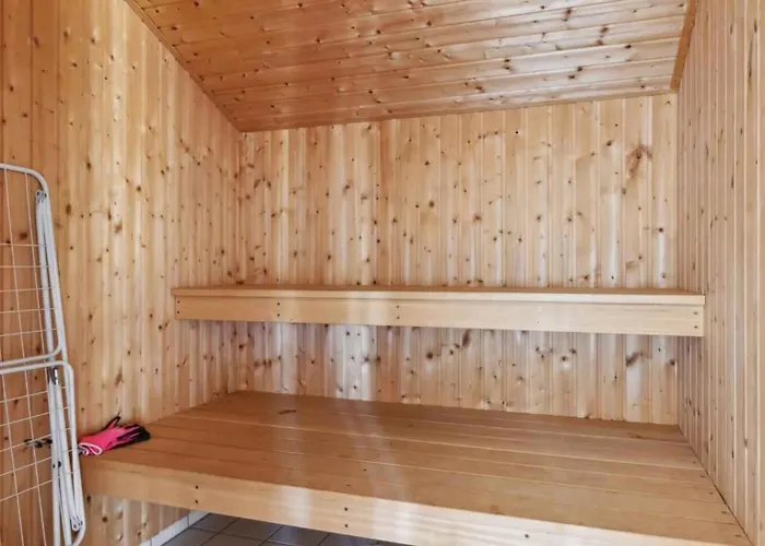 Charming Modern Summer House 4 Min From The *